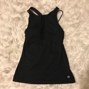 The gap black strappy workout tank size small